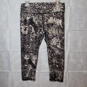 Fabletics Salar Metallic Paint Splatter Crop Sz M